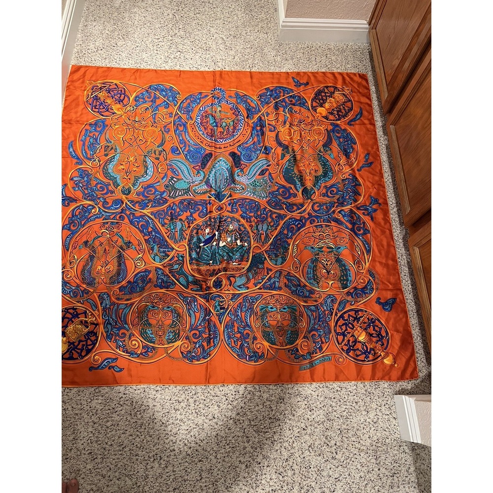 Hermes Shawl Scarf Stole La Charmante Aux‎ Animaux Orange 100% Silk 52"x53"